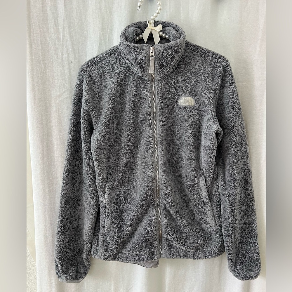 The north‎ face sweater size xs